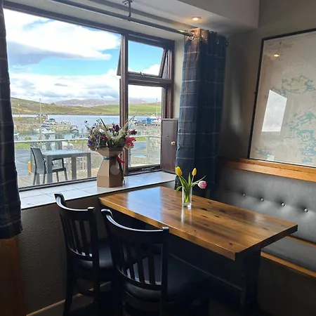 ベッド・アンド・ブレックファスト Oliver's Seafood Bar Cleggan